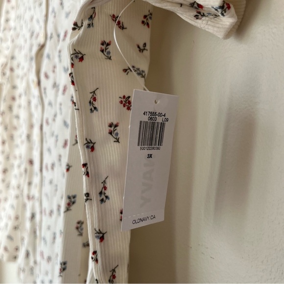 Old navy Ribbed Floral Button Top Plus Size 3X Cream Stretch Scoop Neck NWT - Picture 5 of 13